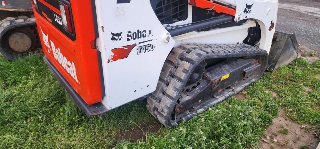 2020 Bobcat T450 Skidloader (RIDE AND DRIVE)