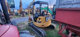 2014 Cat 303.5ECR Mini Excavator (RIDE AND DRIVE)