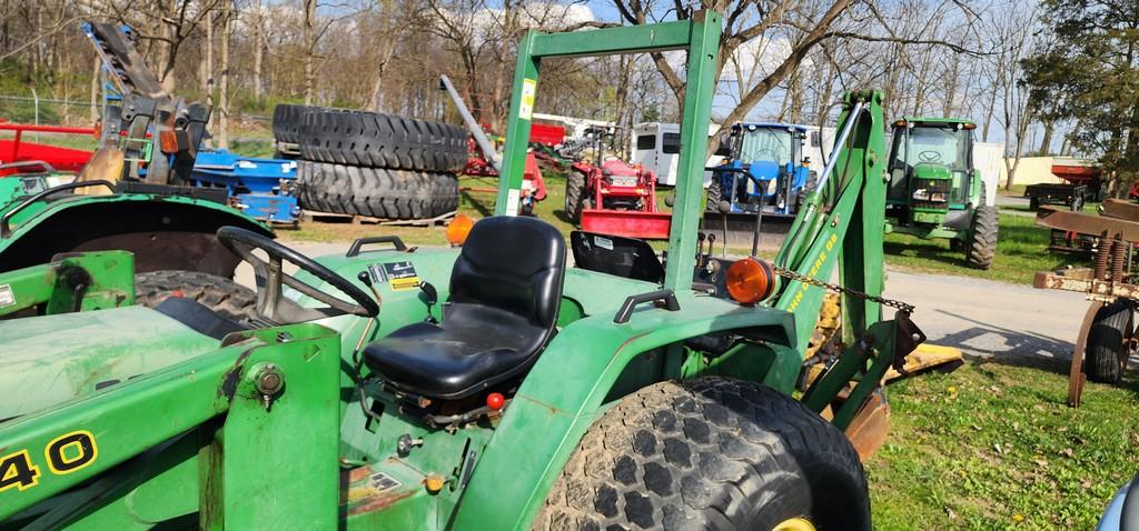 1997 John Deere 1070 TLB Tractor (RUNS)