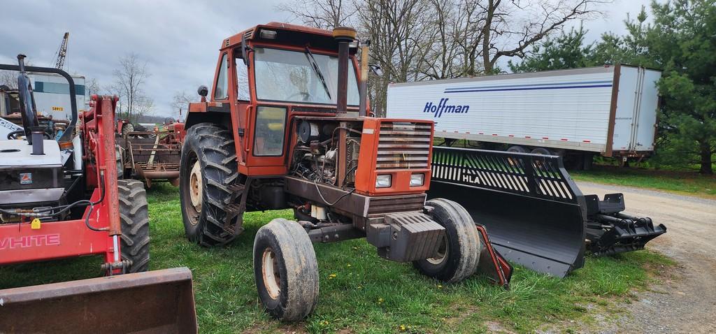 Hesston Fiat Tractor (RUNS)