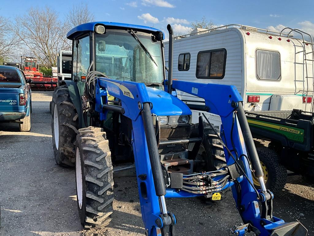 New Holland TN65 Tractor (RIDE AND DRIVE)