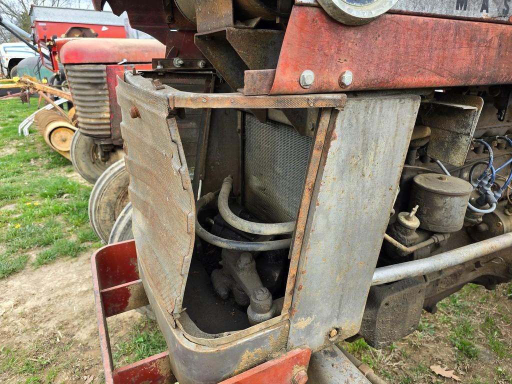 Massey Ferguson 165 Tractor (AS IS)