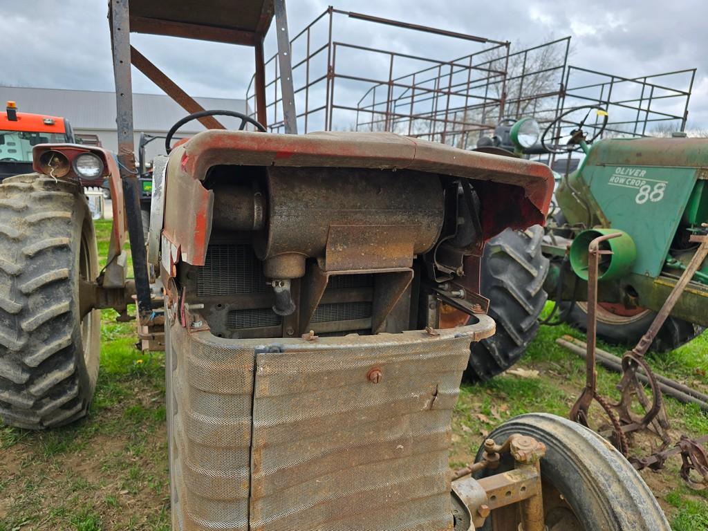 Massey Ferguson 165 Tractor (AS IS)