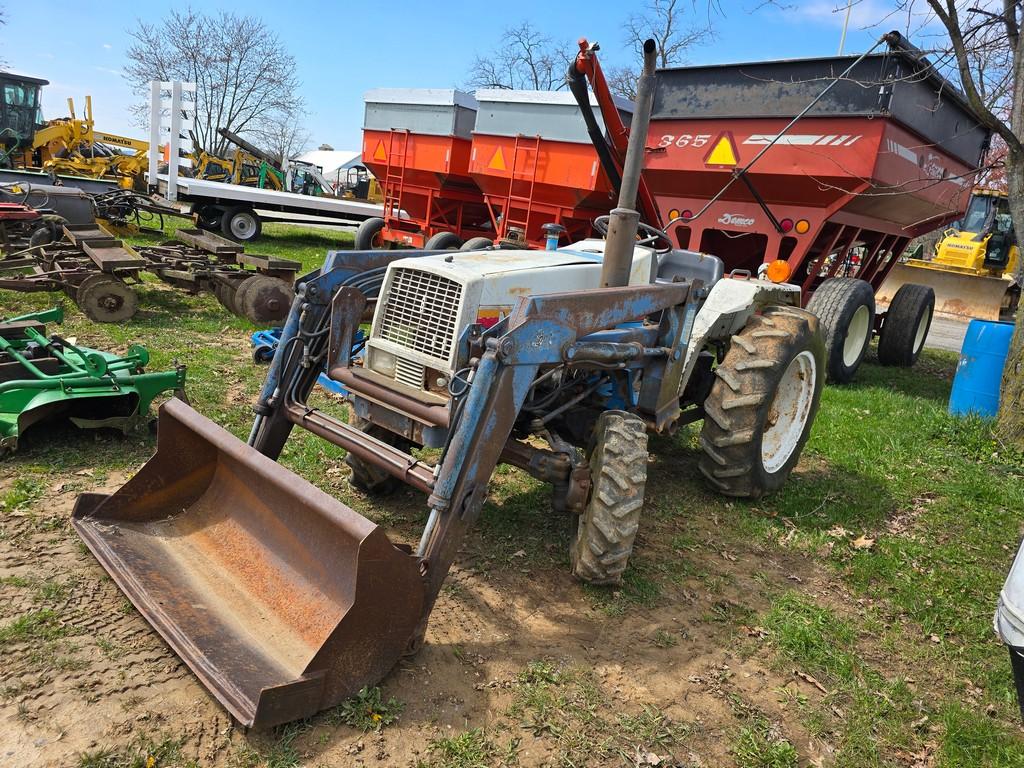 Mitsubishi MT250 D Tractor w/95 Loader (RUNS)