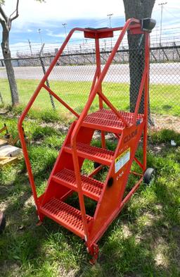 Clyde Warehouse Heavy Duty Ladder - New