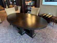 83.5"�L x 49.5"�W x 30.5"�H Extendable Darkwood Table