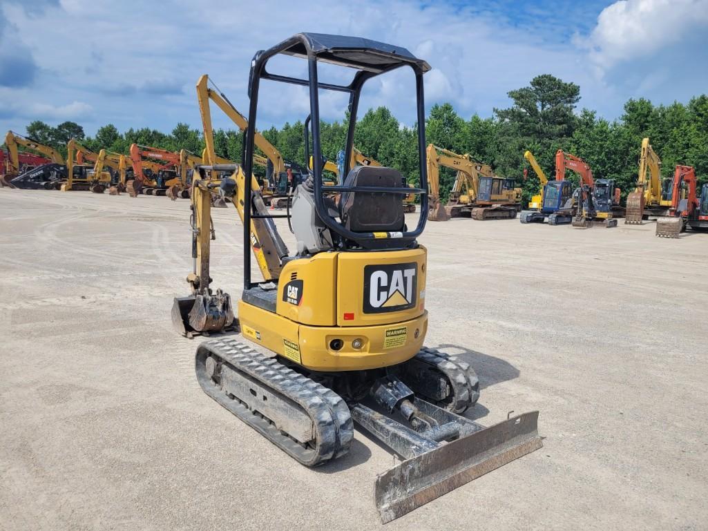 2015 CATERPILLAR 301.7DCR MINI EXCAVATOR