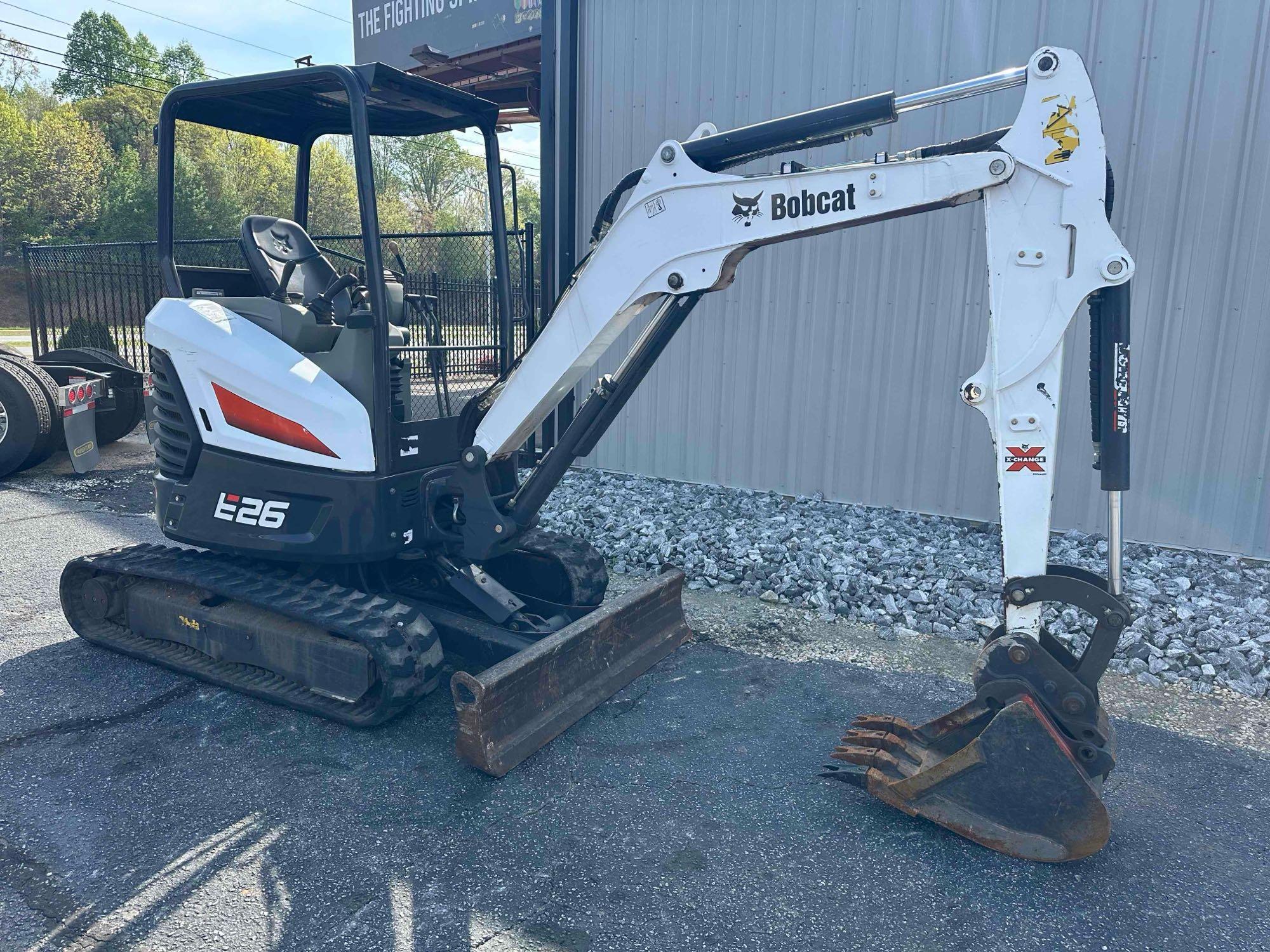 2019 BOBCAT E26 MINI EXCAVATOR