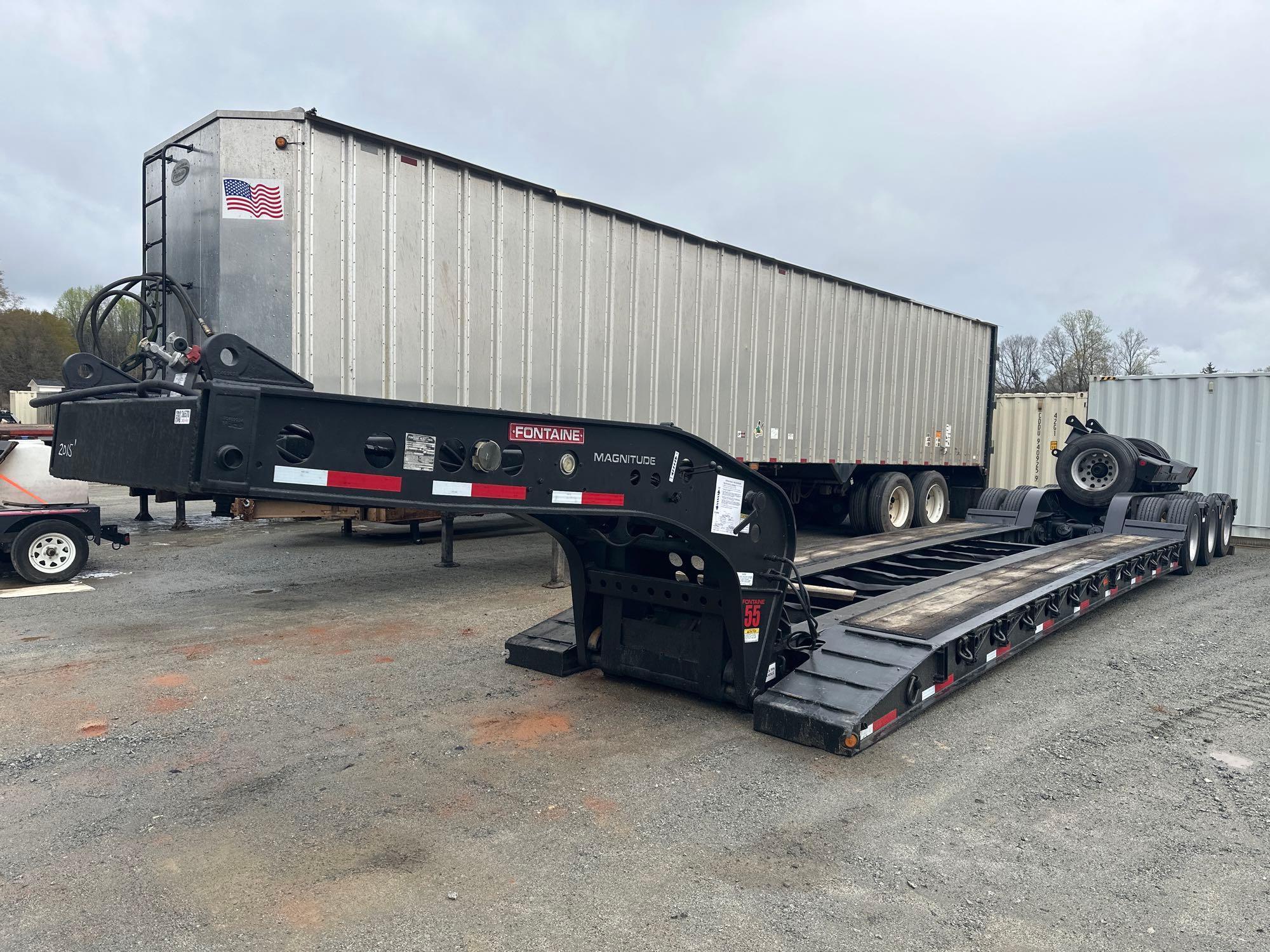 2015 FONTAINE MAGNITUDE 55H 55 TON TRI/A LOWBOY WITH 4TH STINGER AXLE