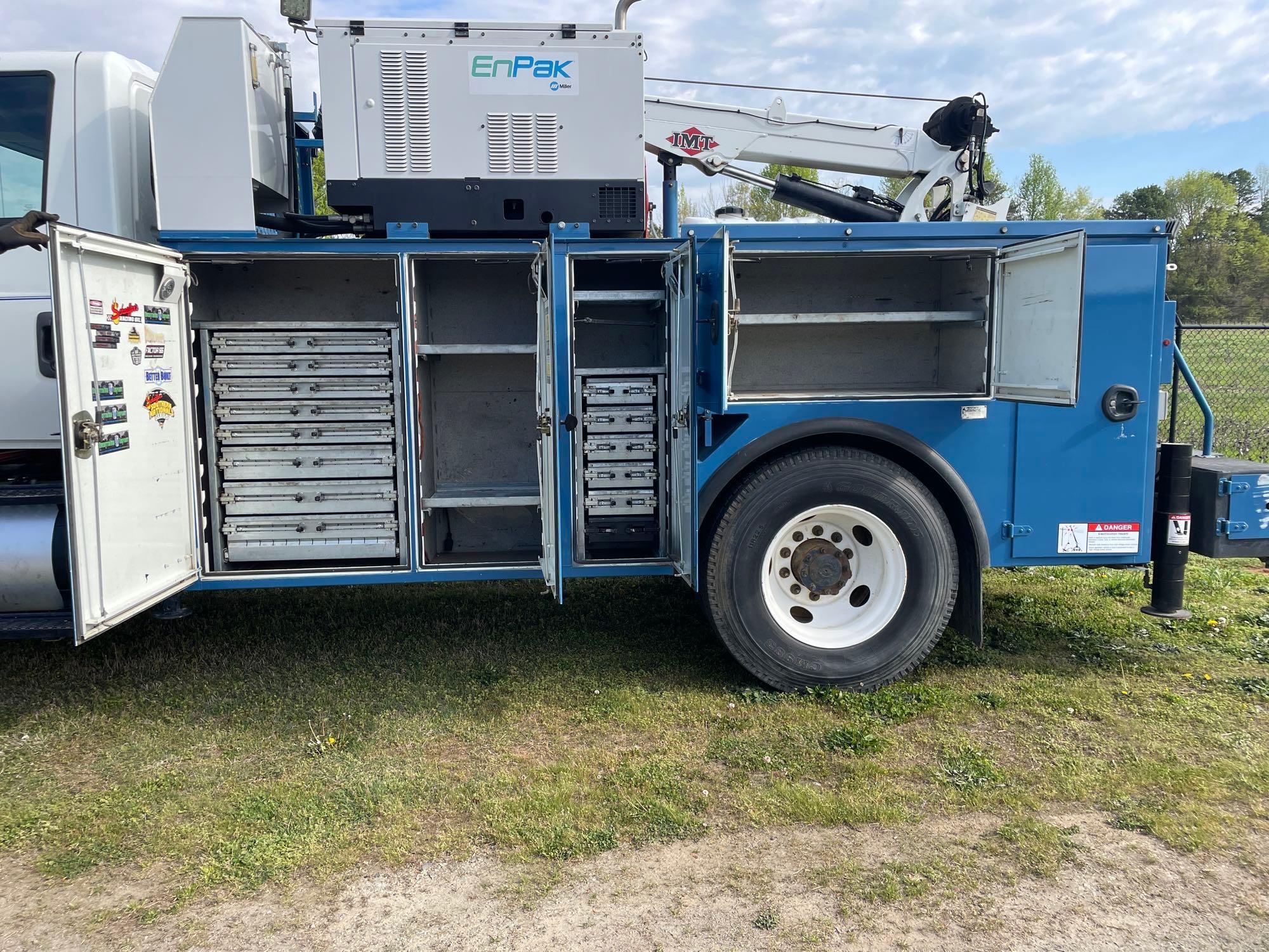 2015 INTERNATIONAL 4300 CRANE BODY MECHANICS TRUCK