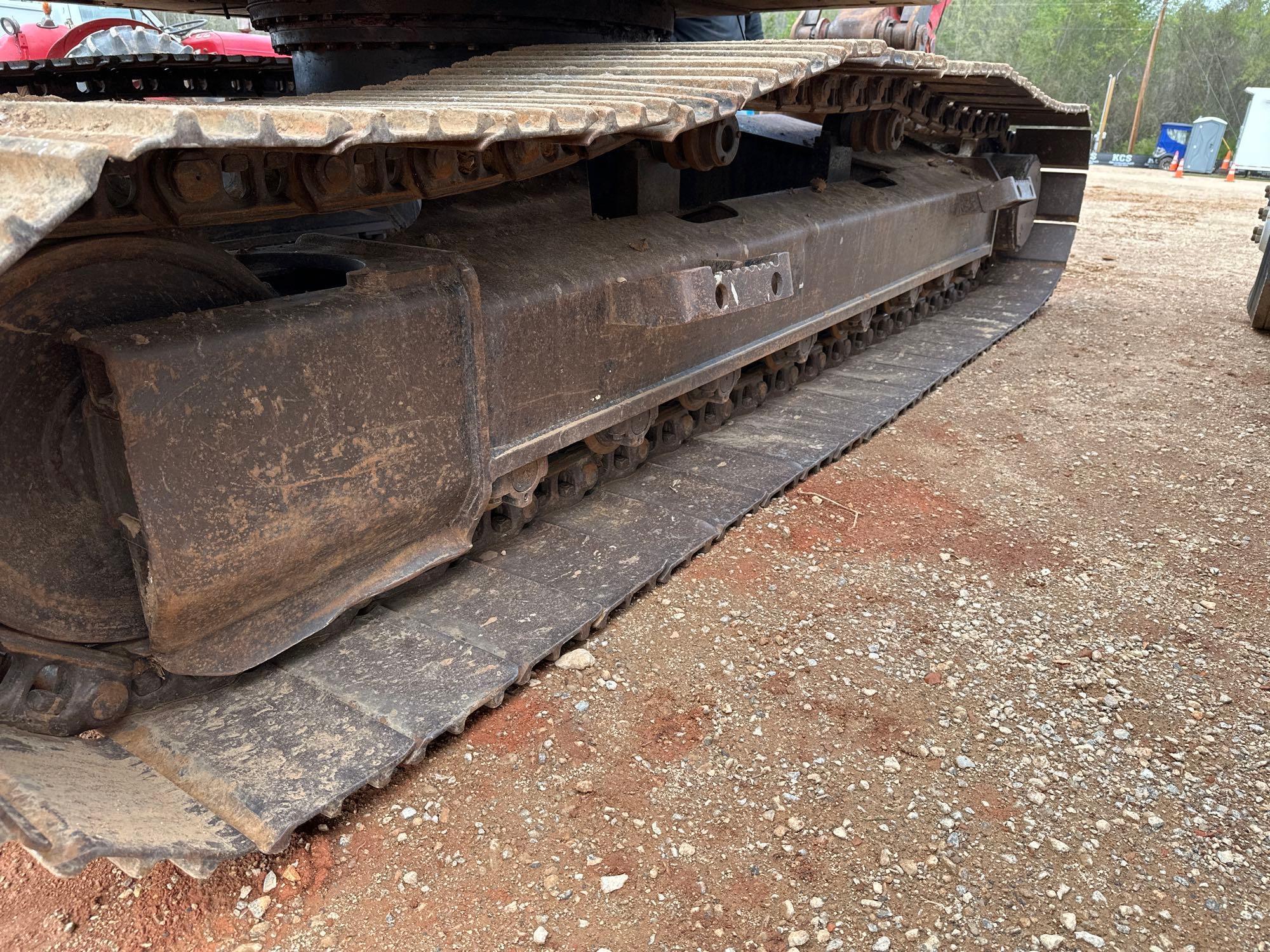 LINK BELT 210X2 HYDRAULIC EXCAVATOR