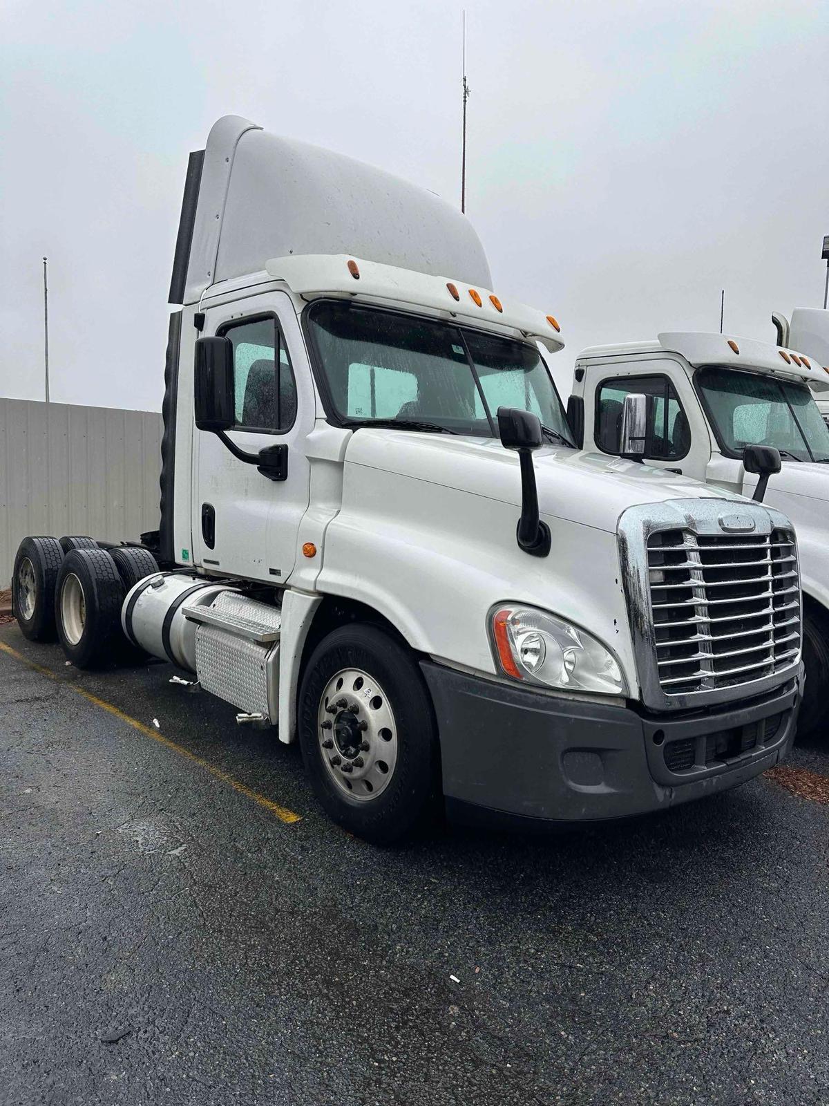 2012 FREIGHTLINER CASCADIA T/A TRUCK TRACTOR