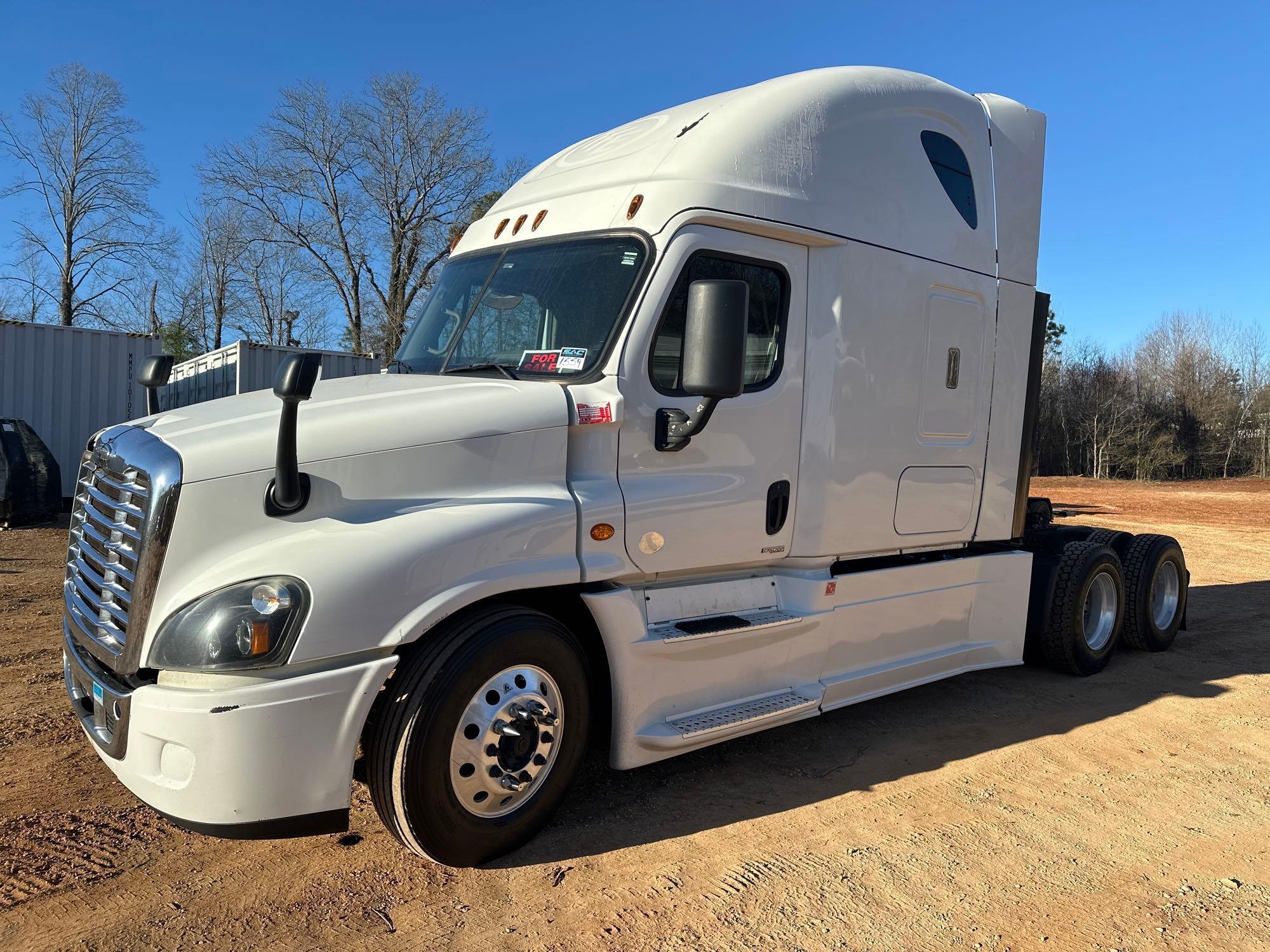 2016 FREIGHTLINER CASCADIA T/A SUPER SLEEPER TRUCK TRACTOR