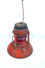 VINTAGE DIETZ TRAFFIC GUARD NO. 40 LANTERN