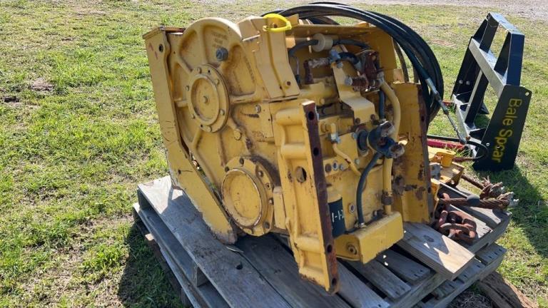 450-750 Dozer Winch