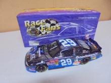 Action 1:24 Scale 2002 Kevin Harvick GMC Goodwrench/ET Die Cast Car