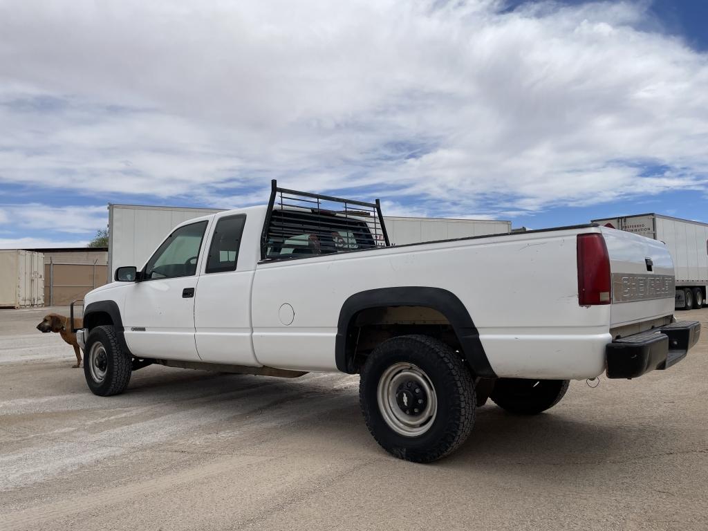 1999 Chevrolet 2500 K2500 LS 4x4 Truck