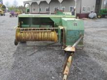 JOHN DEERE 336 SQ BALER