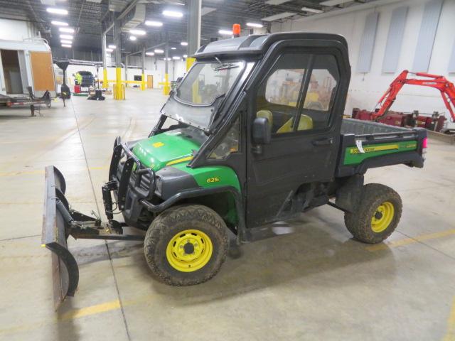 2013 John Deere Gator 625i 4x4 w/plow