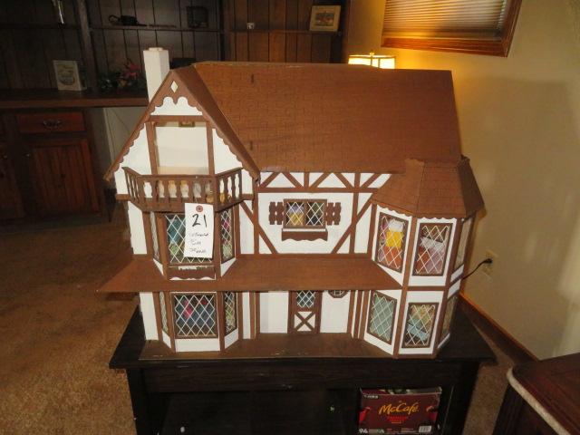 Wooden Dollhouse