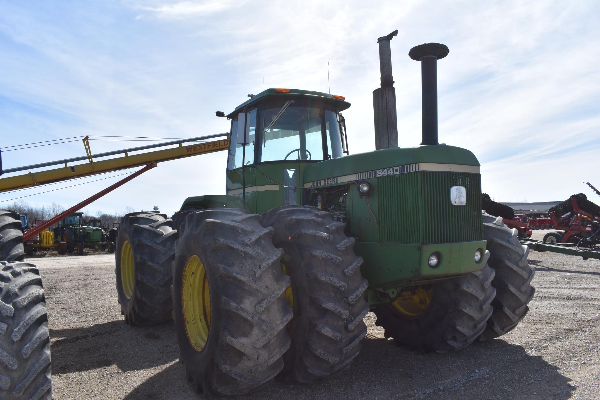 1980 John Deere 8440