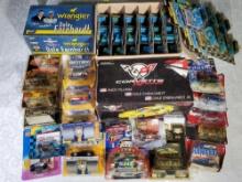 50 1:64 Die-Cast Model Replica Stock Cars and