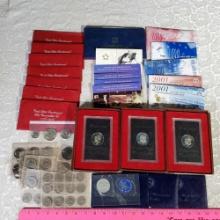US 40% SIlver and Bicentennial Proof and Uncirculated Mint Set Collection
