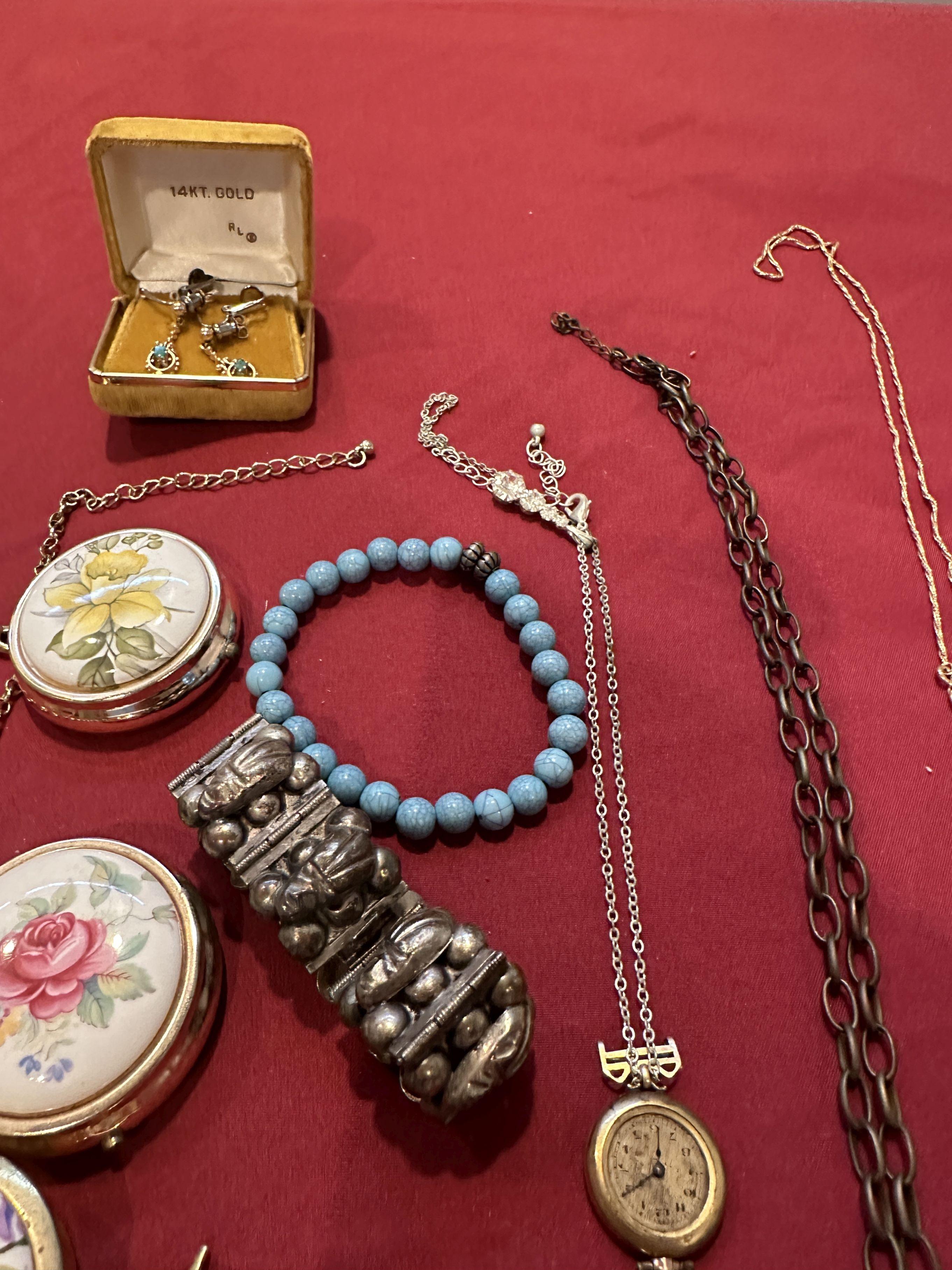 Box Lot/Jewelry (Some Old Pieces, Clip Ons, ETC)