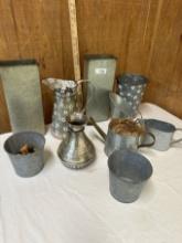 Box Lot/Metal Décor Buckets, Vases, ETC