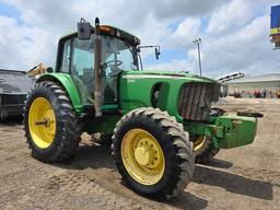 John Deere 7520 Farm Tractor