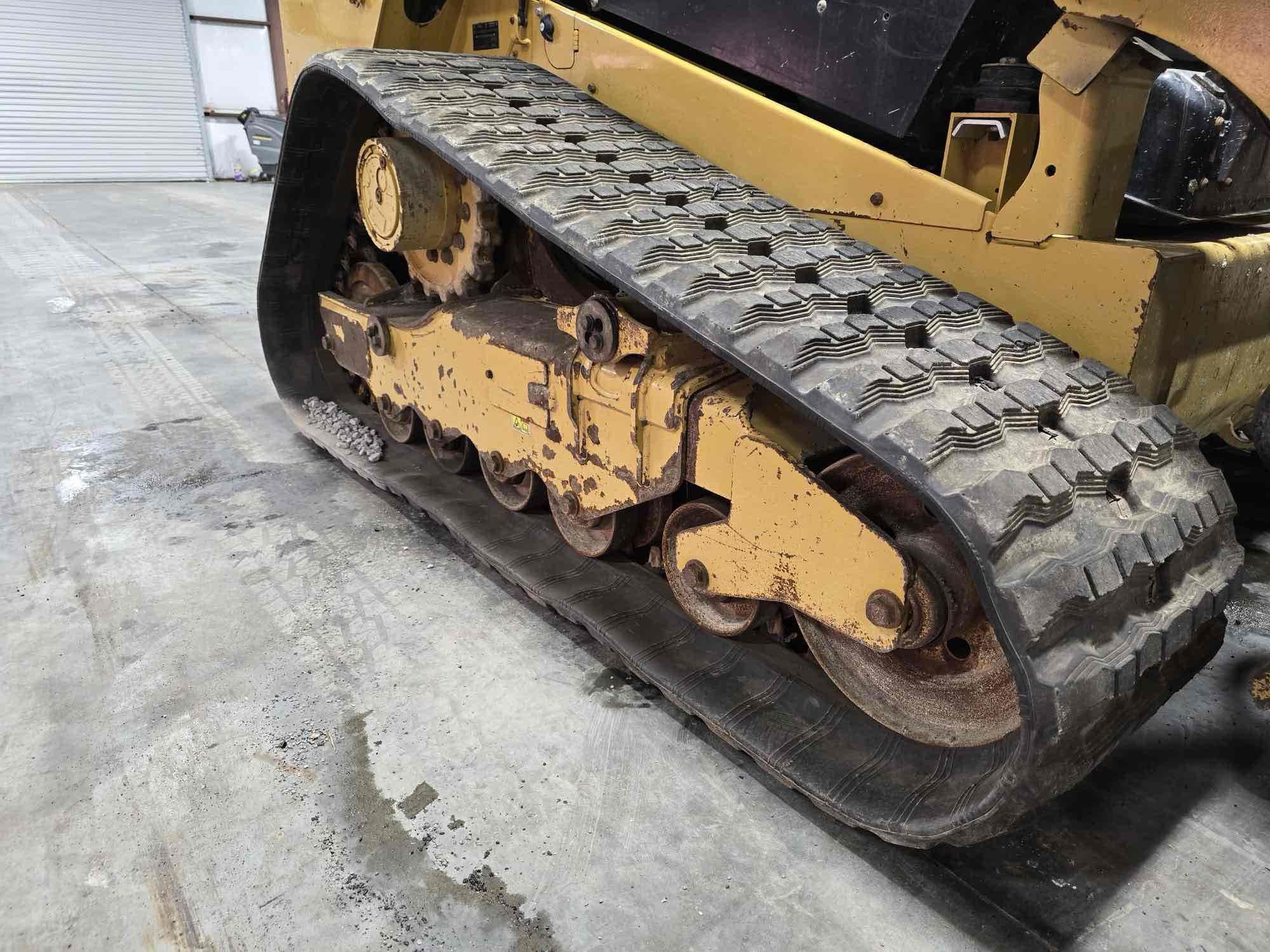 2018 Caterpillar 279D Skid Steer Loader