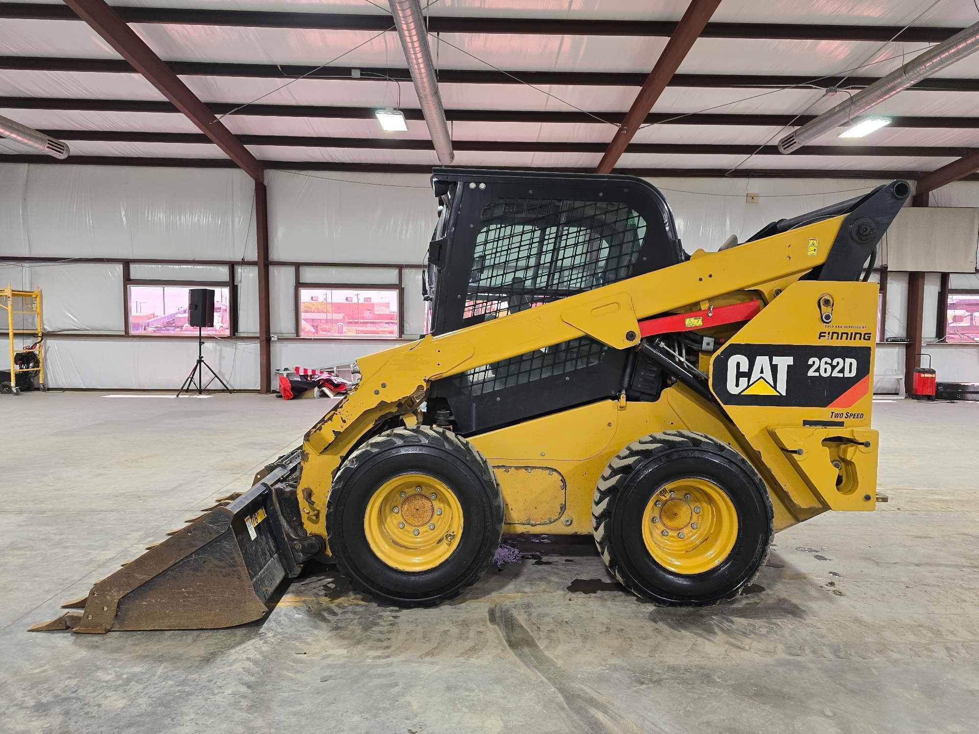 2016 Caterpillar 262D Skid Steer Loader