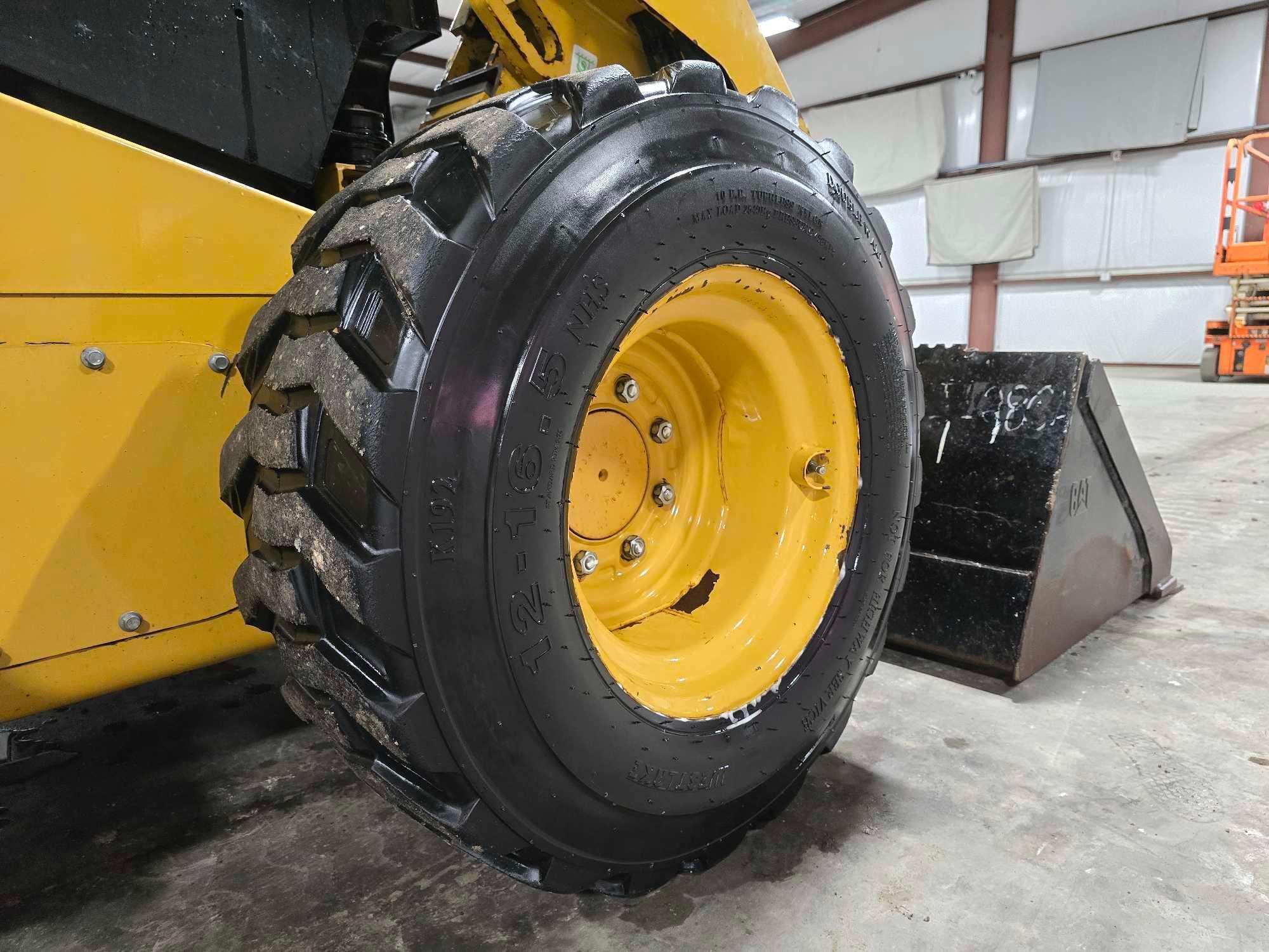 2017 Caterpillar 262D Skid Steer Loader