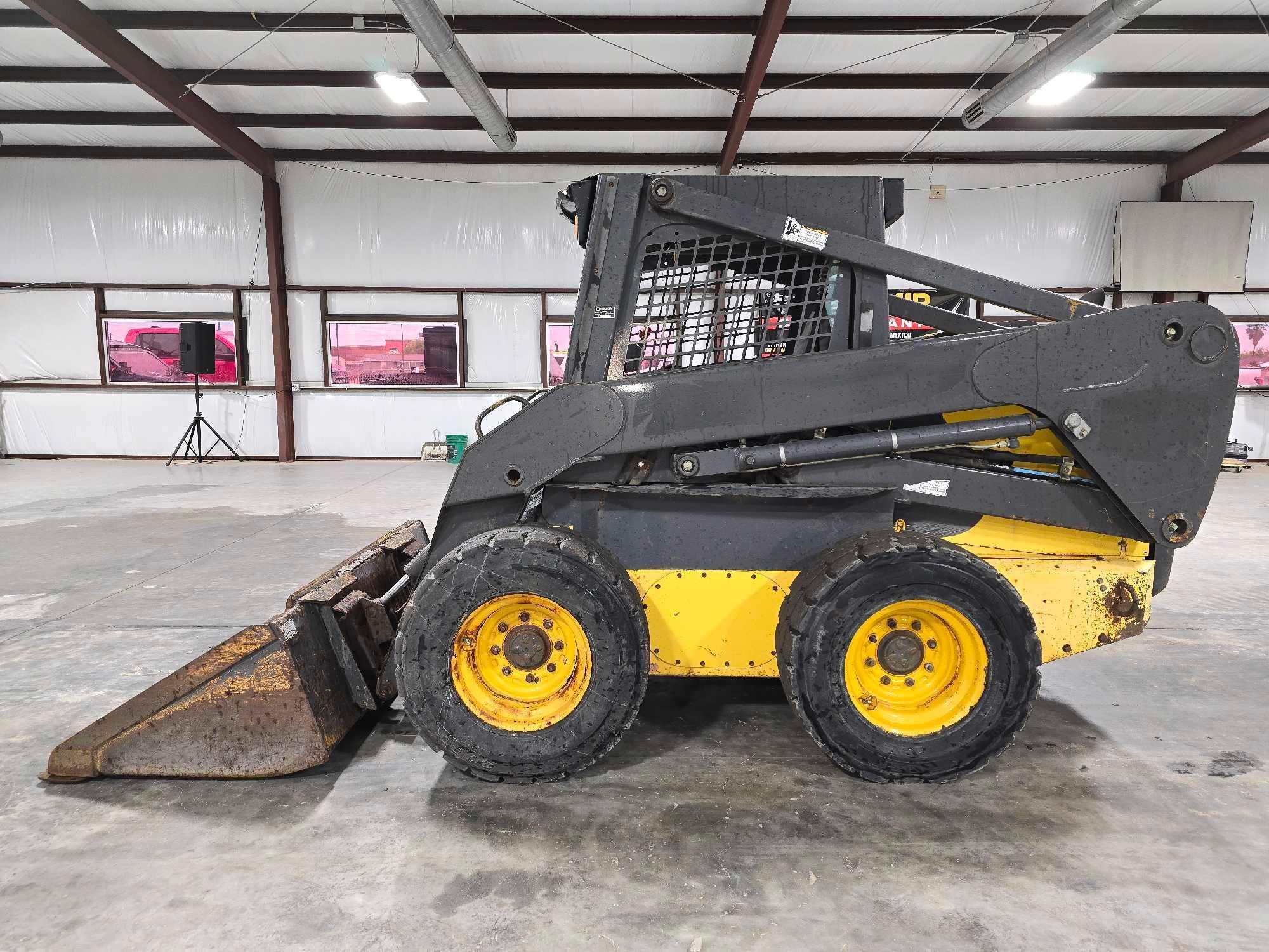 2006 New Holland L180 Skid Steer Loader