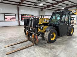 2016 Caterpillar TH255C Telehandler