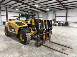 2016 Caterpillar TH255C Telehandler