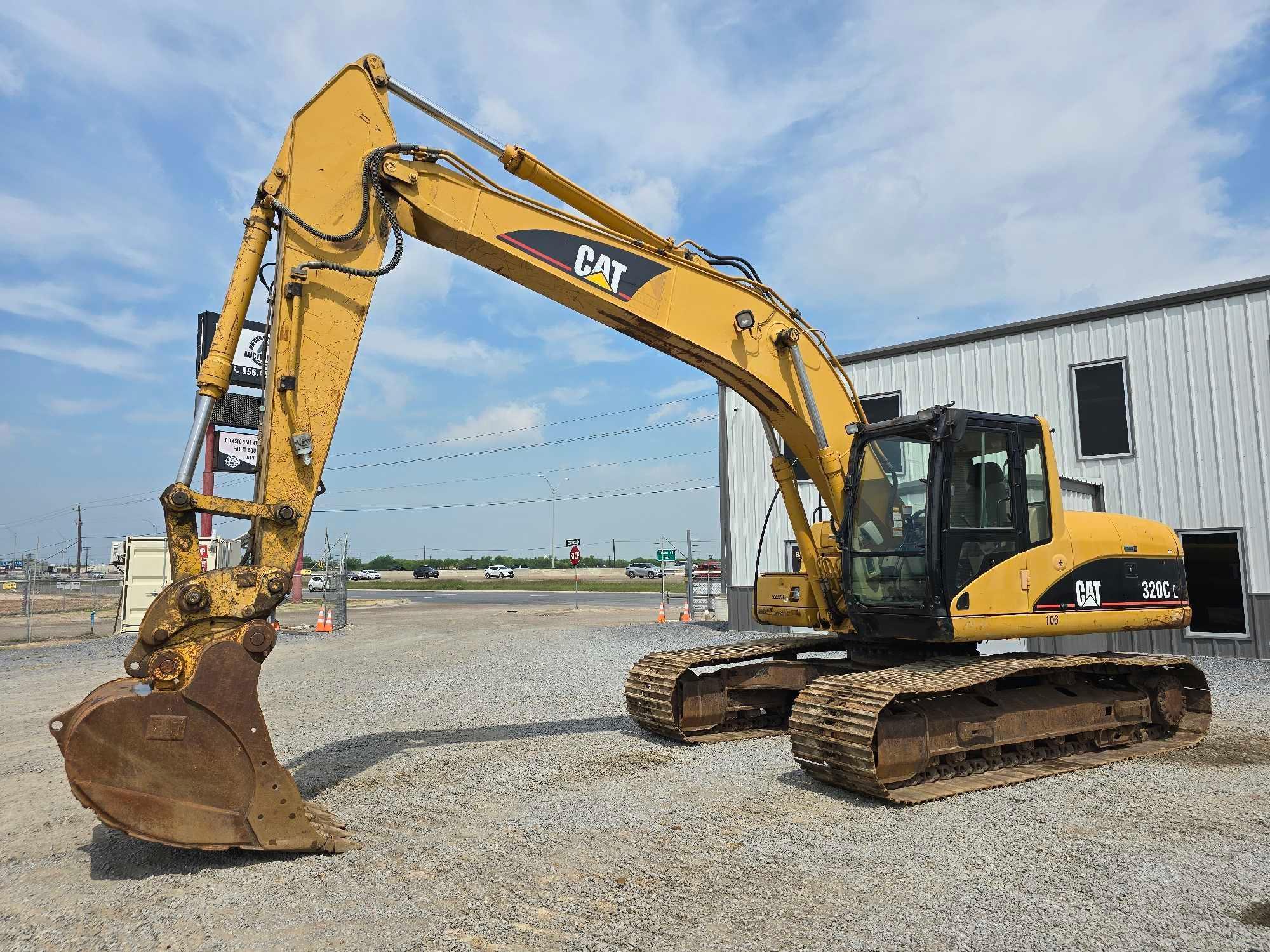 2004 Caterpillar 320CL Hydraulic Excavator