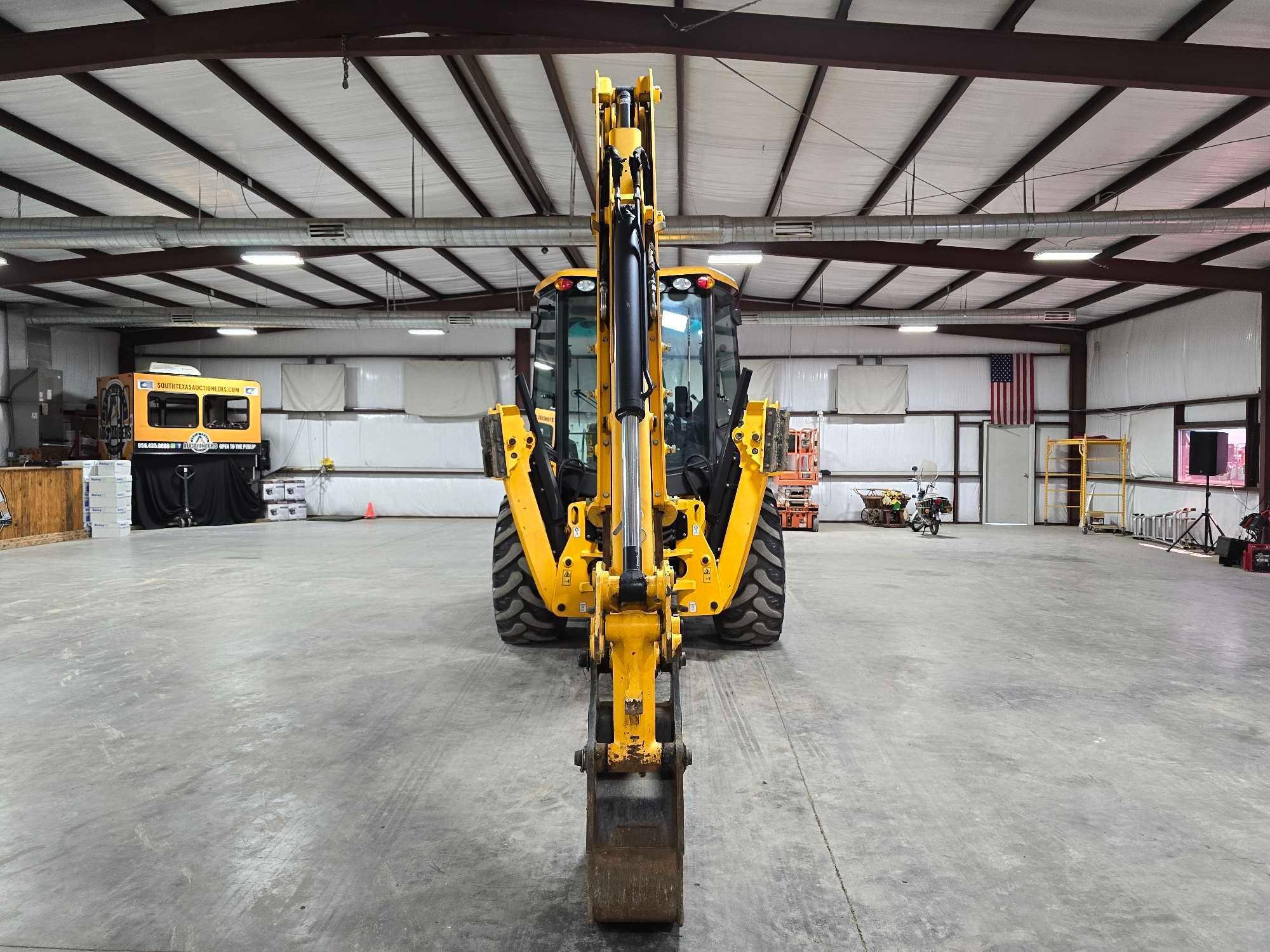 2016 JCB 3CX Backhoe Loader