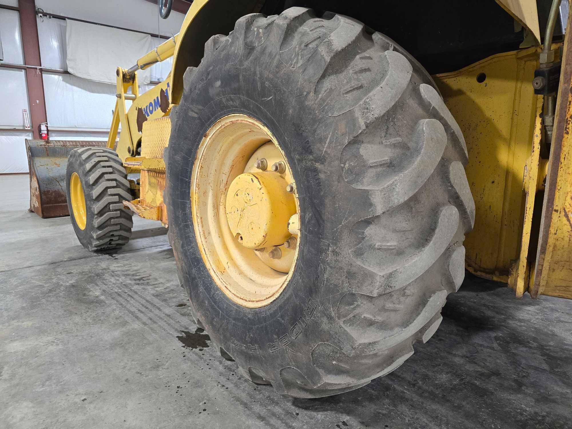 2005 Komatsu WB140 Backhoe Loader