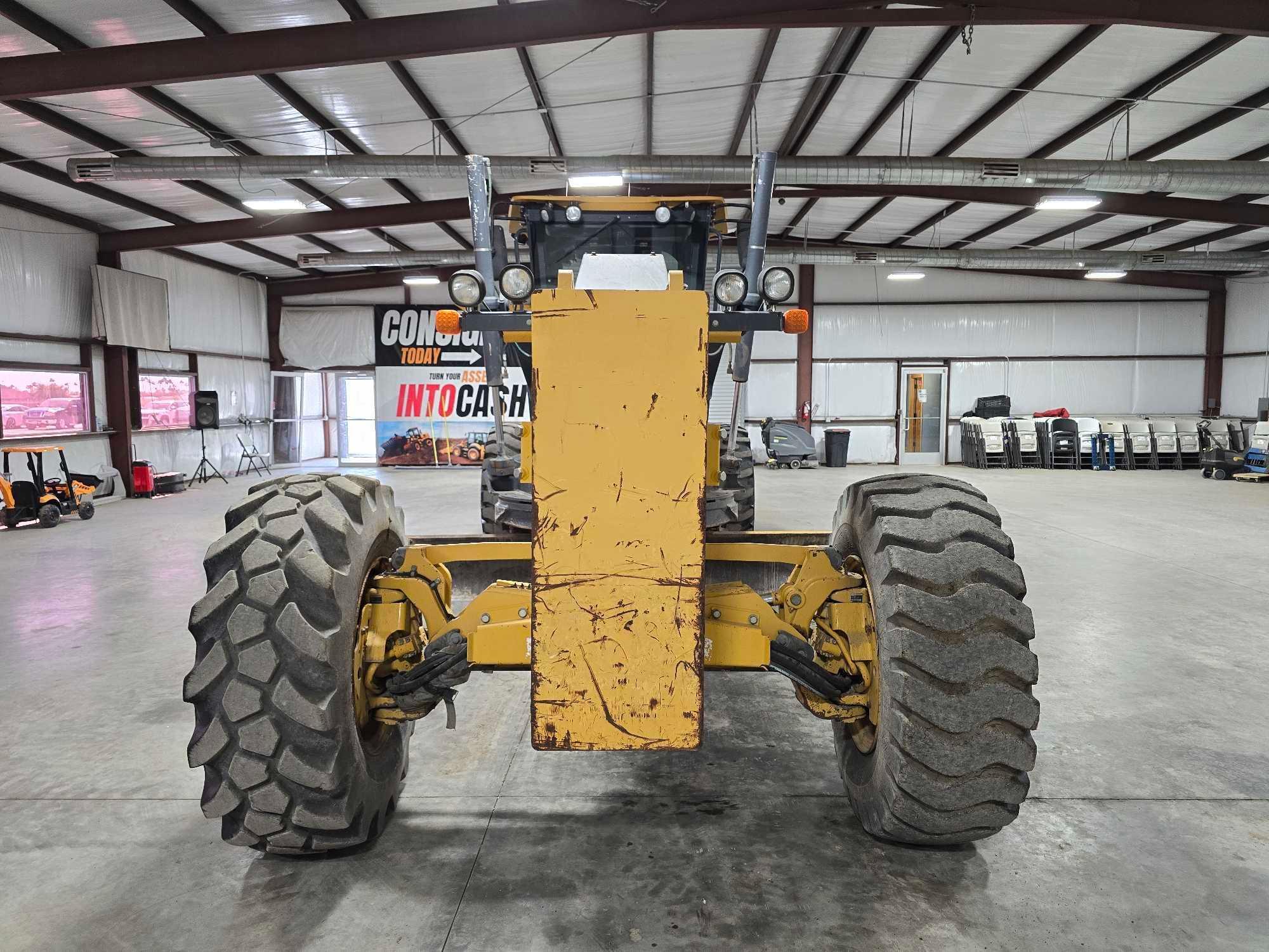 2015 John Deere 772GP Motor Grader