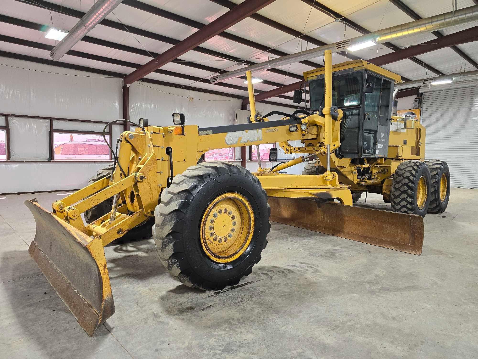 2002 John Deere 672CH Series 2 Motor Grader