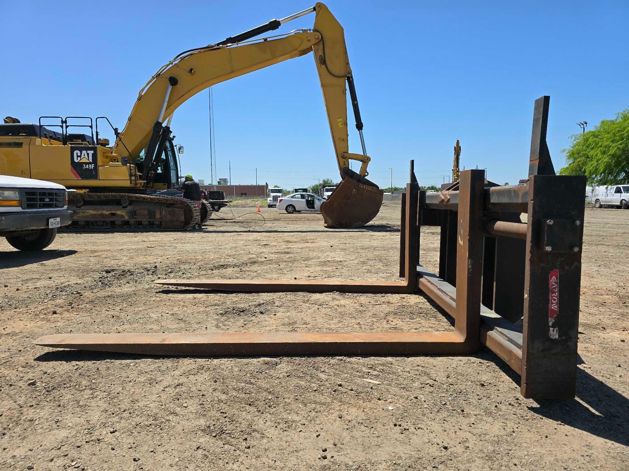 Caterpillar Loader Forks