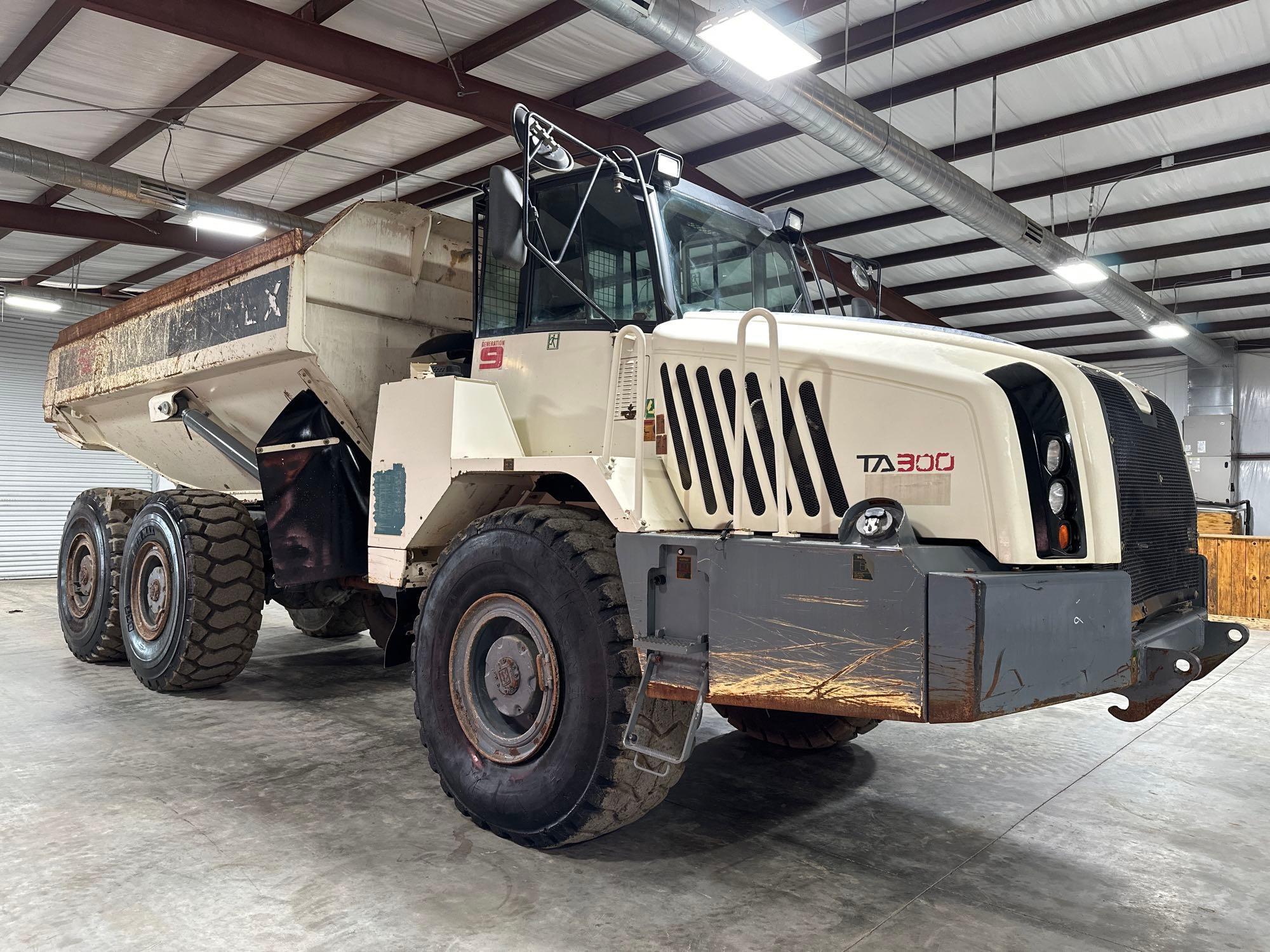 2016 Terex TA300 Articulated Off Road Truck