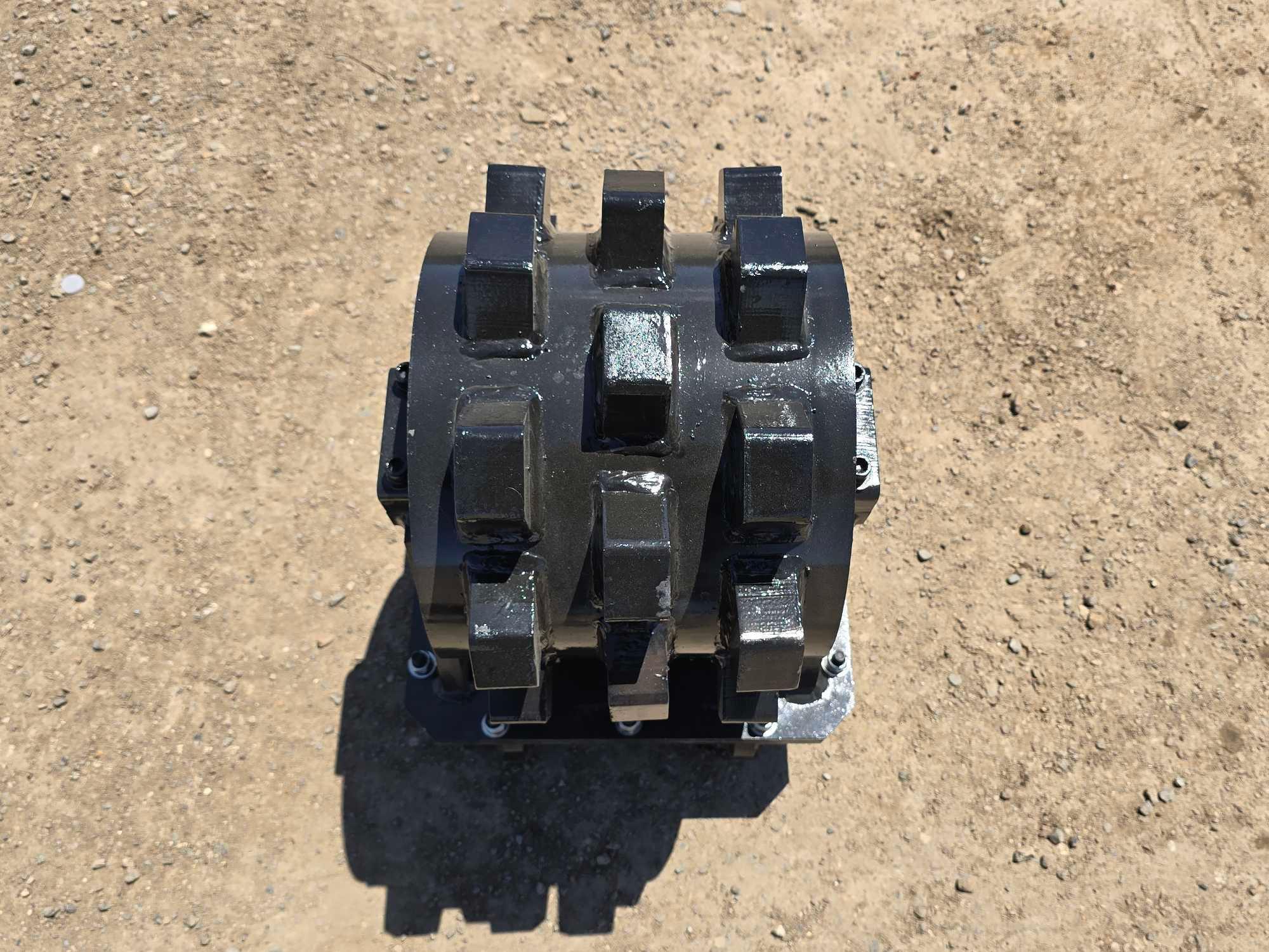 NEW/UNUSED 2024 GIYI...Excavator Compaction Wheel