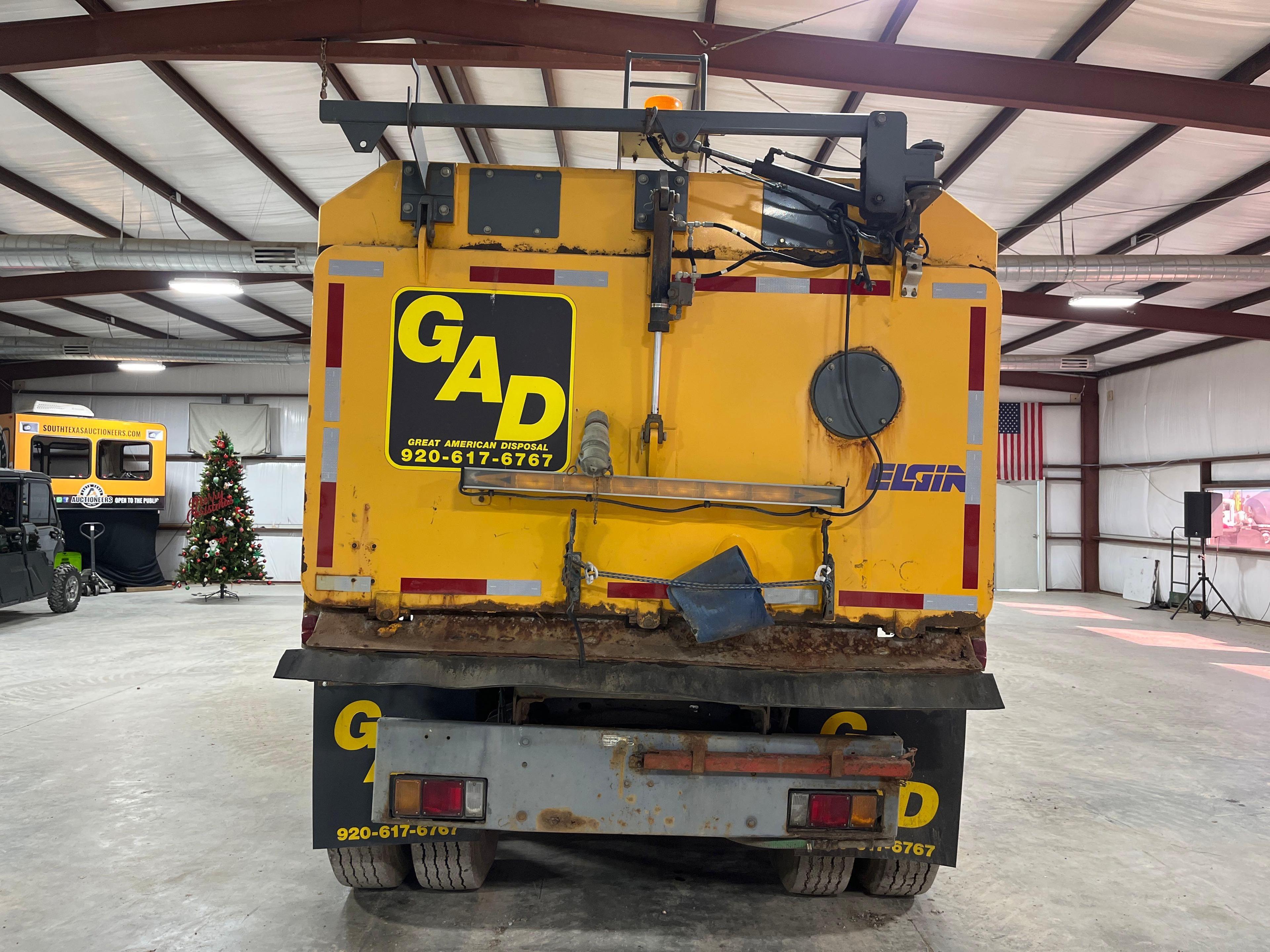 2001 Sterling SC8000 Sweeper Truck