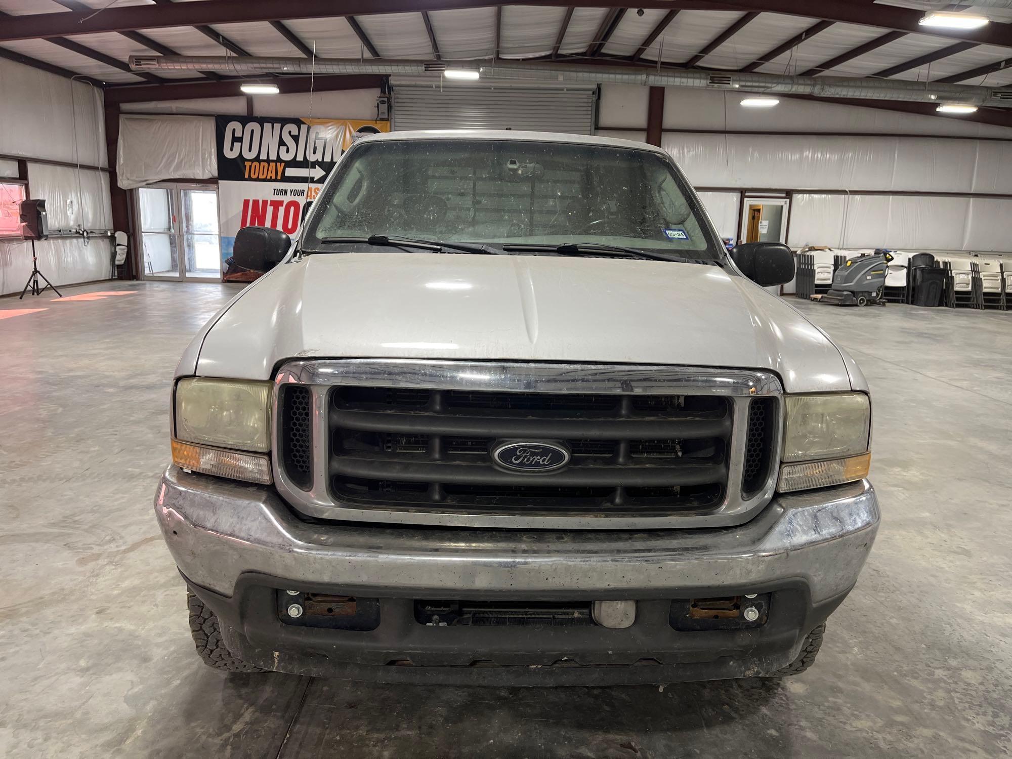 2003 Ford F250 Super Duty Flatbed Truck