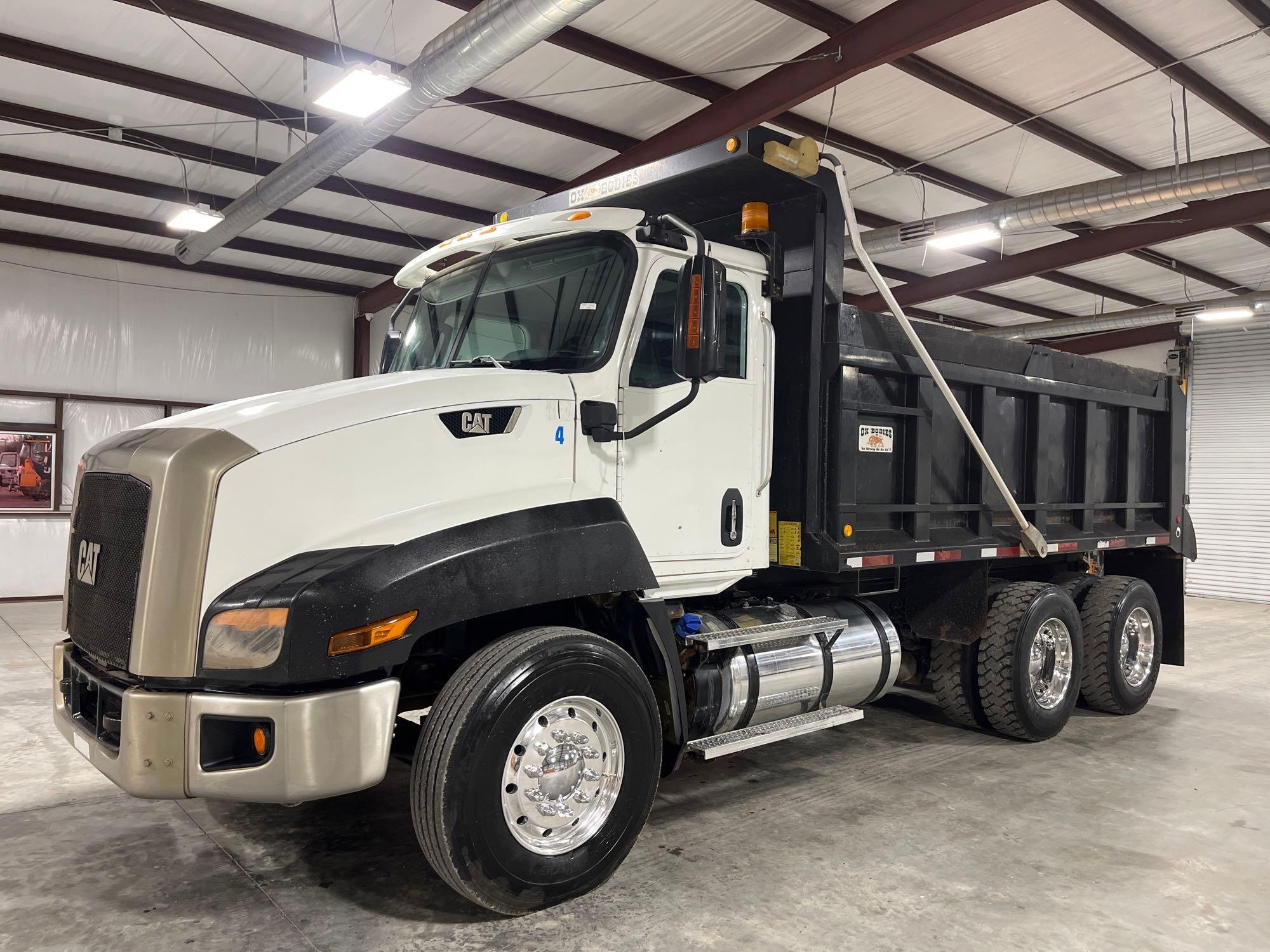 2016 Caterpillar CT660S SBA 6X4 Dump Truck