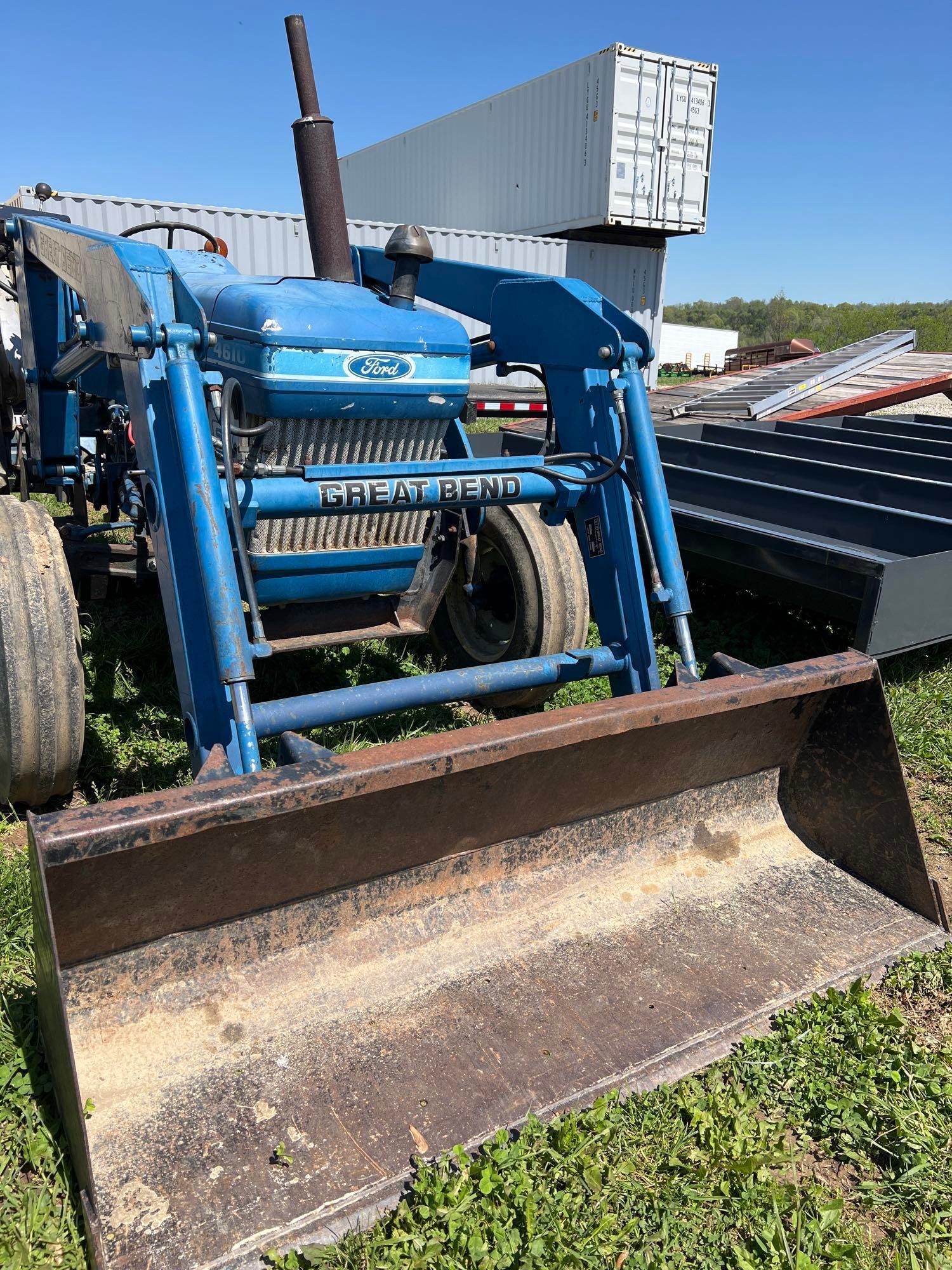 Ford 4610 Tractor w/loader diesel