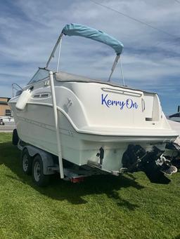 2000 Bayliner 24 ft 1 inch fiberglass Boat