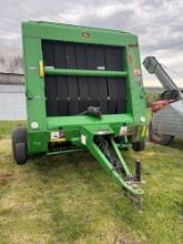 John Deere 567 Roll Baler